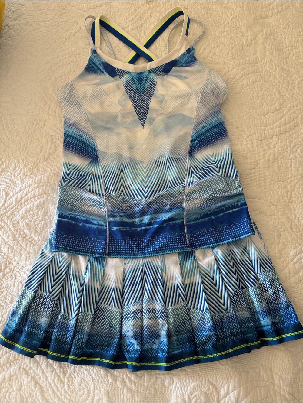 Women’s lucky and love, blue and white tennis outfit